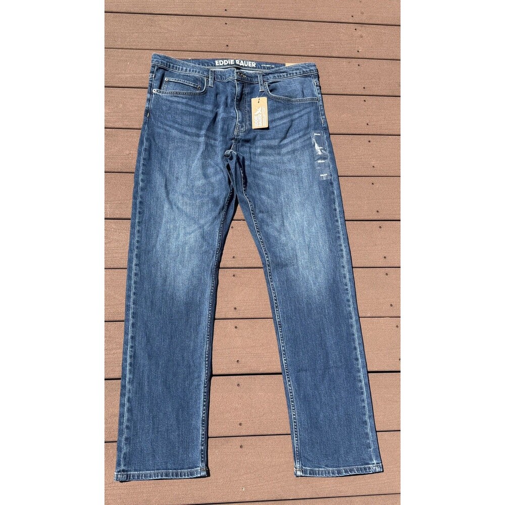 NEW Eddie Bauer Flex Straight Fit Jeans Mens 38x34 Blue Denim Cotton Classic Fit